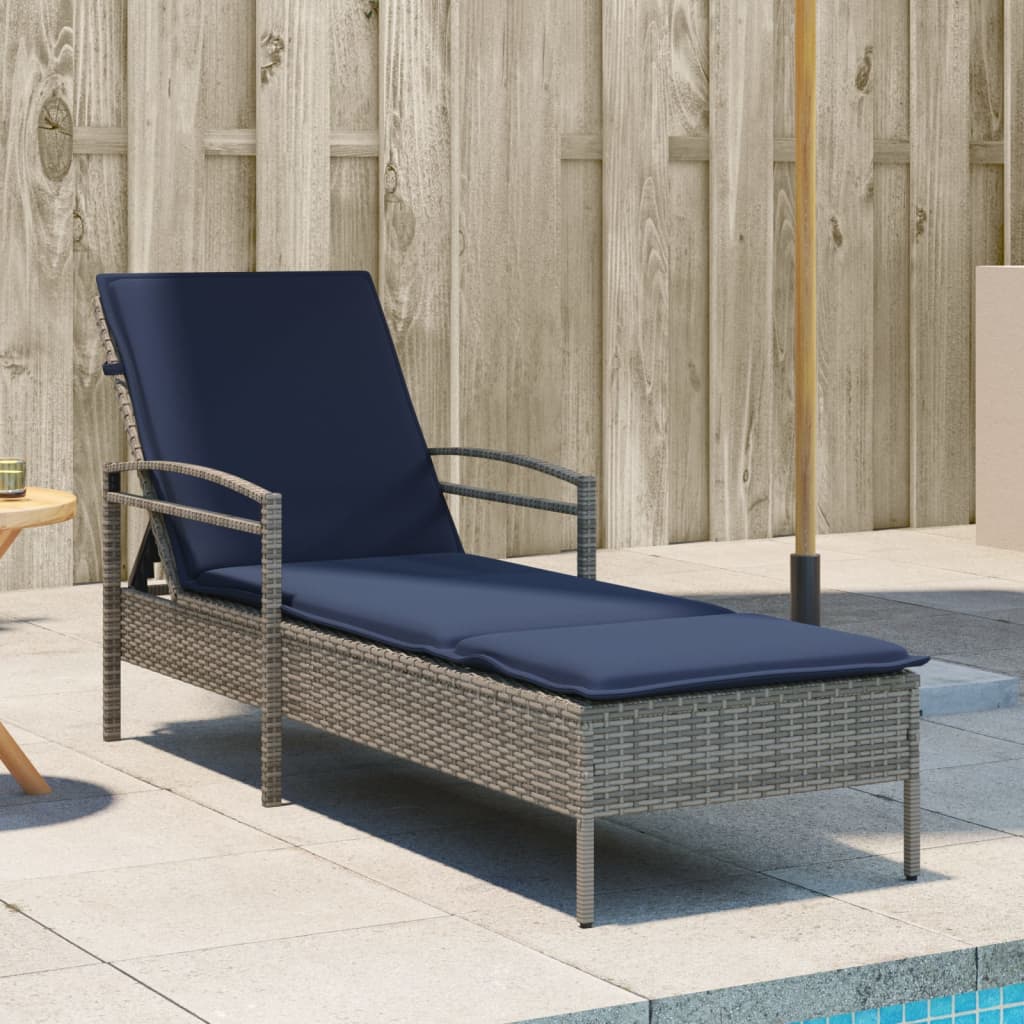 | Ligstoel | met kussen Grijs 63 x 200 x 81 cm poly rattan is nu te koop bij PeponiXL, paradijselijk wonen!