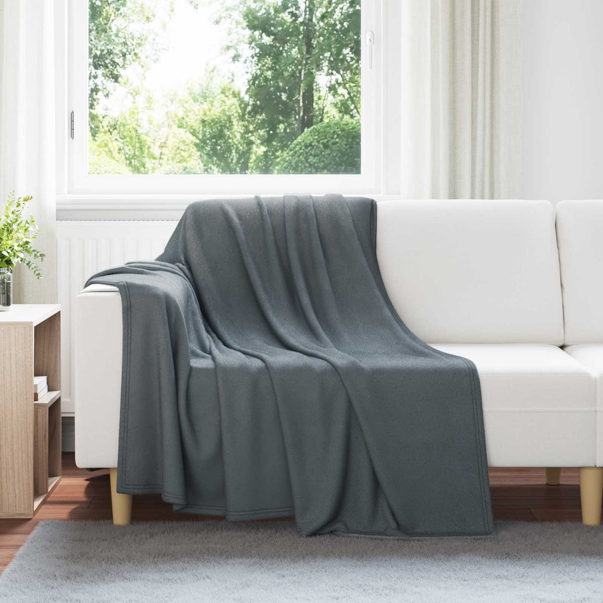 Gooi Deken Donkergrijs 200 x 150 cm Fleece is nu te koop bij PeponiXL, paradijselijk wonen!