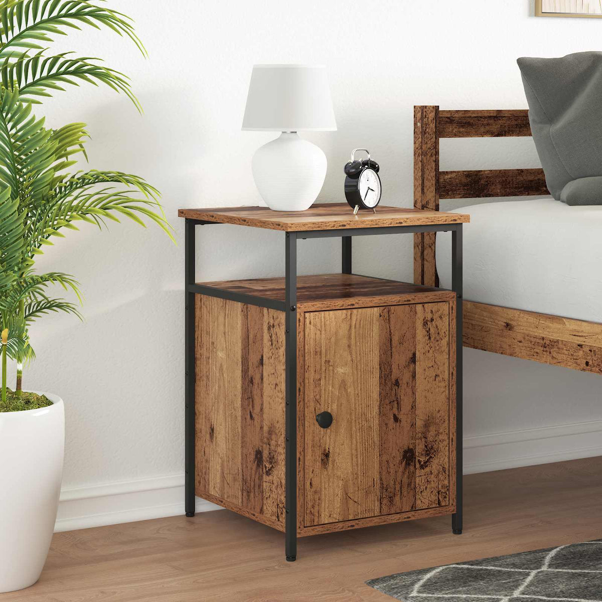 Nachtkastje met lade Oud hout Bewerkt hout is nu te koop bij PeponiXL, paradijselijk wonen!