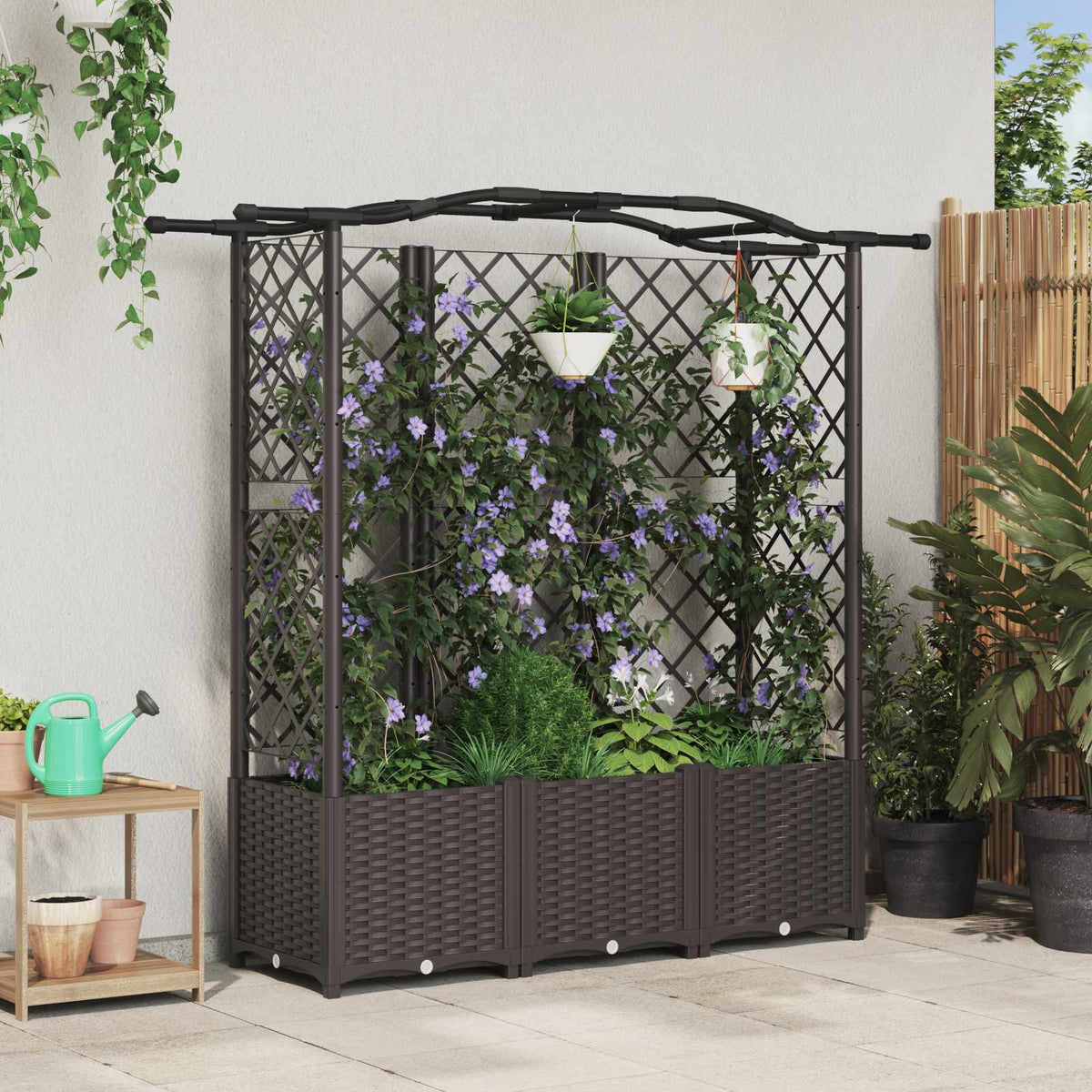 Verhoogd Bed met Trellis en Dak Bruin 163 x 40 x 141 cm PP is nu te koop bij PeponiXL, paradijselijk wonen!