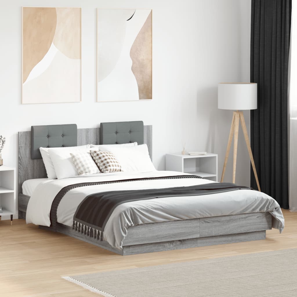 Bedframe met hoofdeinde grijs sonoma eiken 135x190 cm is nu te koop bij PeponiXL, paradijselijk wonen!