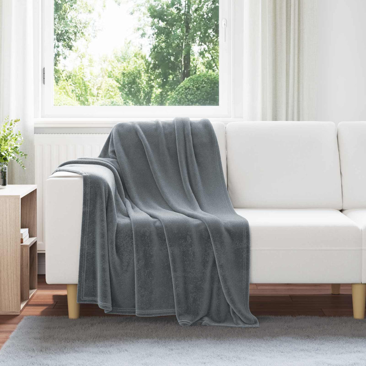 Gooi Deken Donkergrijs 130 x 150 cm Fleece is nu te koop bij PeponiXL, paradijselijk wonen!