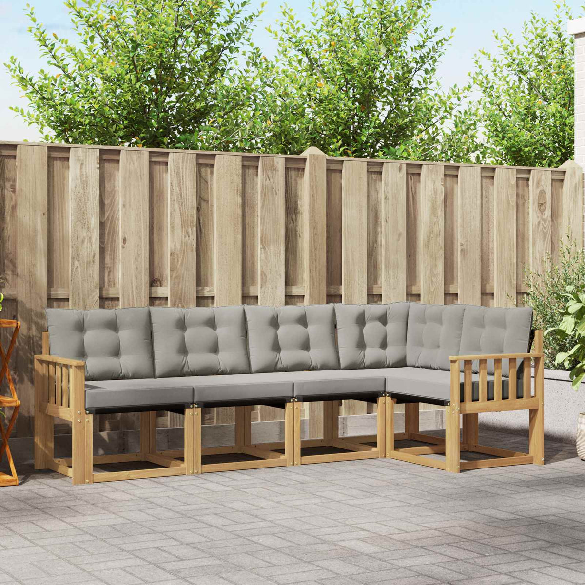 Buiten bankenset met kussen 5 pcs Wit en Lichtgrijs is nu te koop bij PeponiXL, paradijselijk wonen!