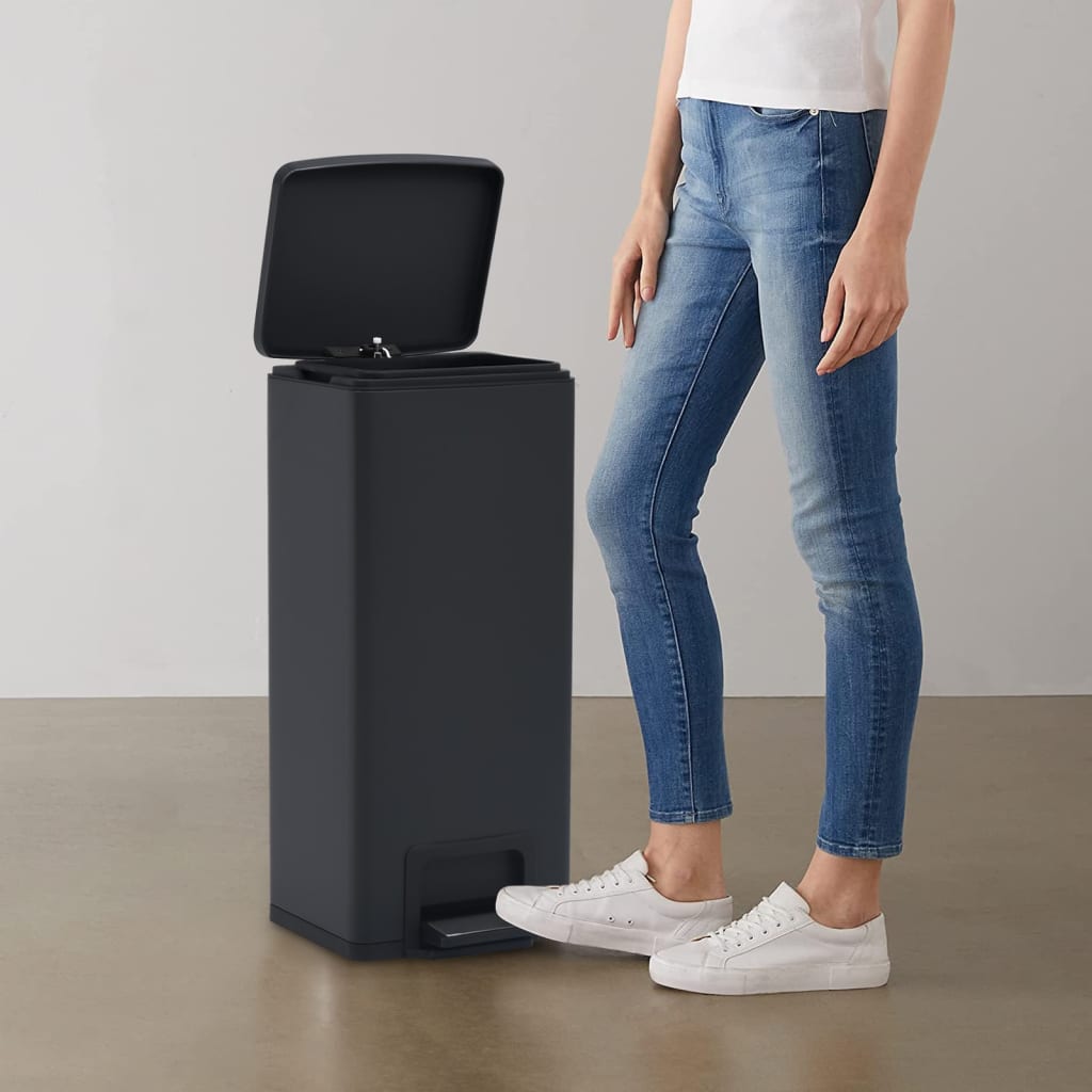 Pedaalemmer met anti-vingerafdruk 30 L RVS zwart is nu te koop bij PeponiXL, paradijselijk wonen!