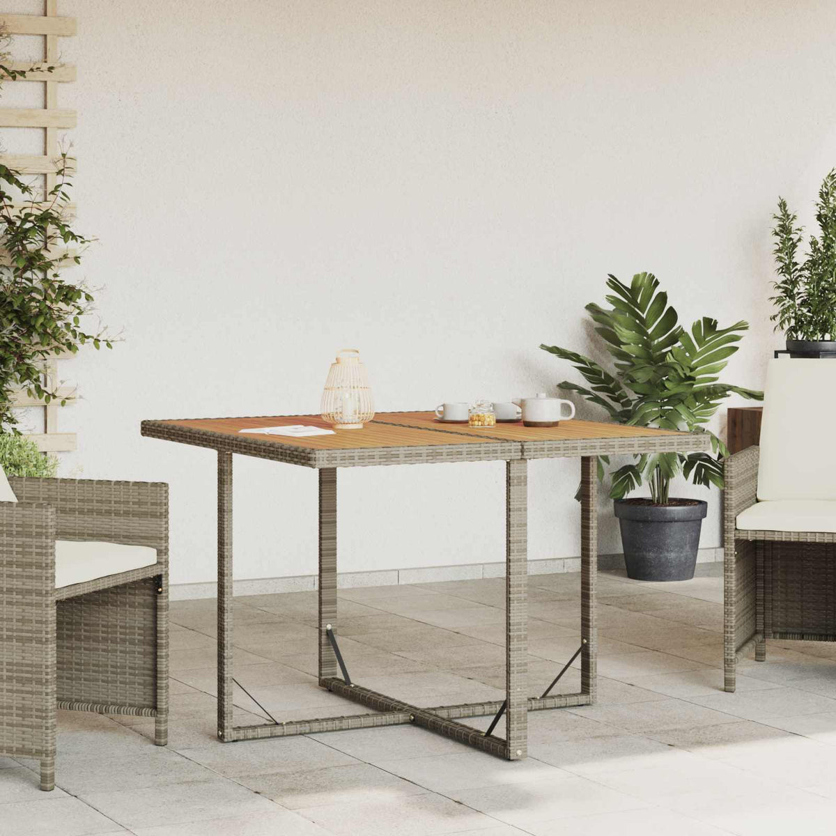 Tuinstafel is nu te koop bij PeponiXL, paradijselijk wonen!
