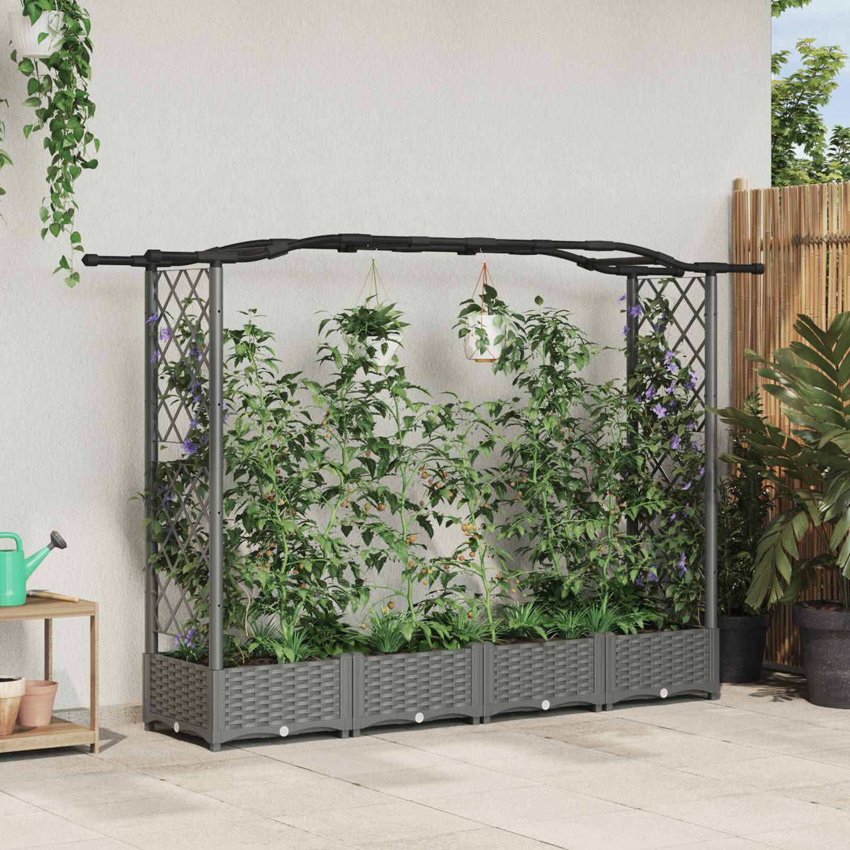 Verhoogd Bed met Trellis en Dak Lichtgrijs 207 x 40 x 123 cm PP is nu te koop bij PeponiXL, paradijselijk wonen!