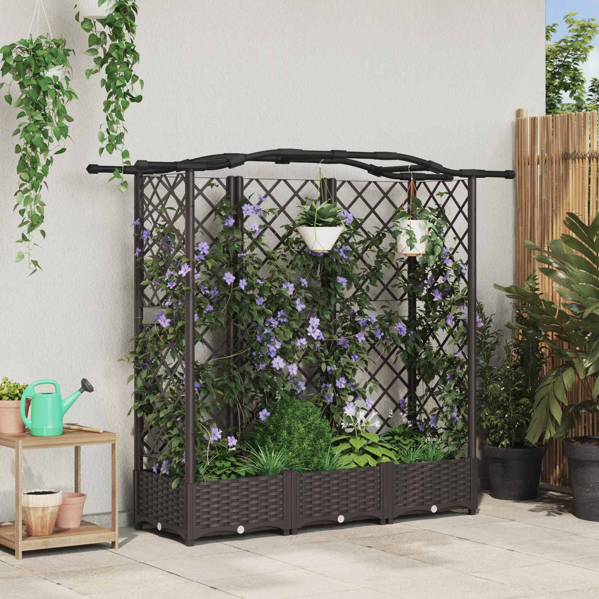 Verhoogd Bed met Trellis en Dak Bruin 163 x 40 x 126 cm PP is nu te koop bij PeponiXL, paradijselijk wonen!