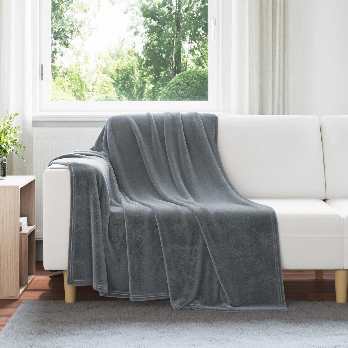 Gooi Deken Donkergrijs 150 x 200 cm Fleece is nu te koop bij PeponiXL, paradijselijk wonen!