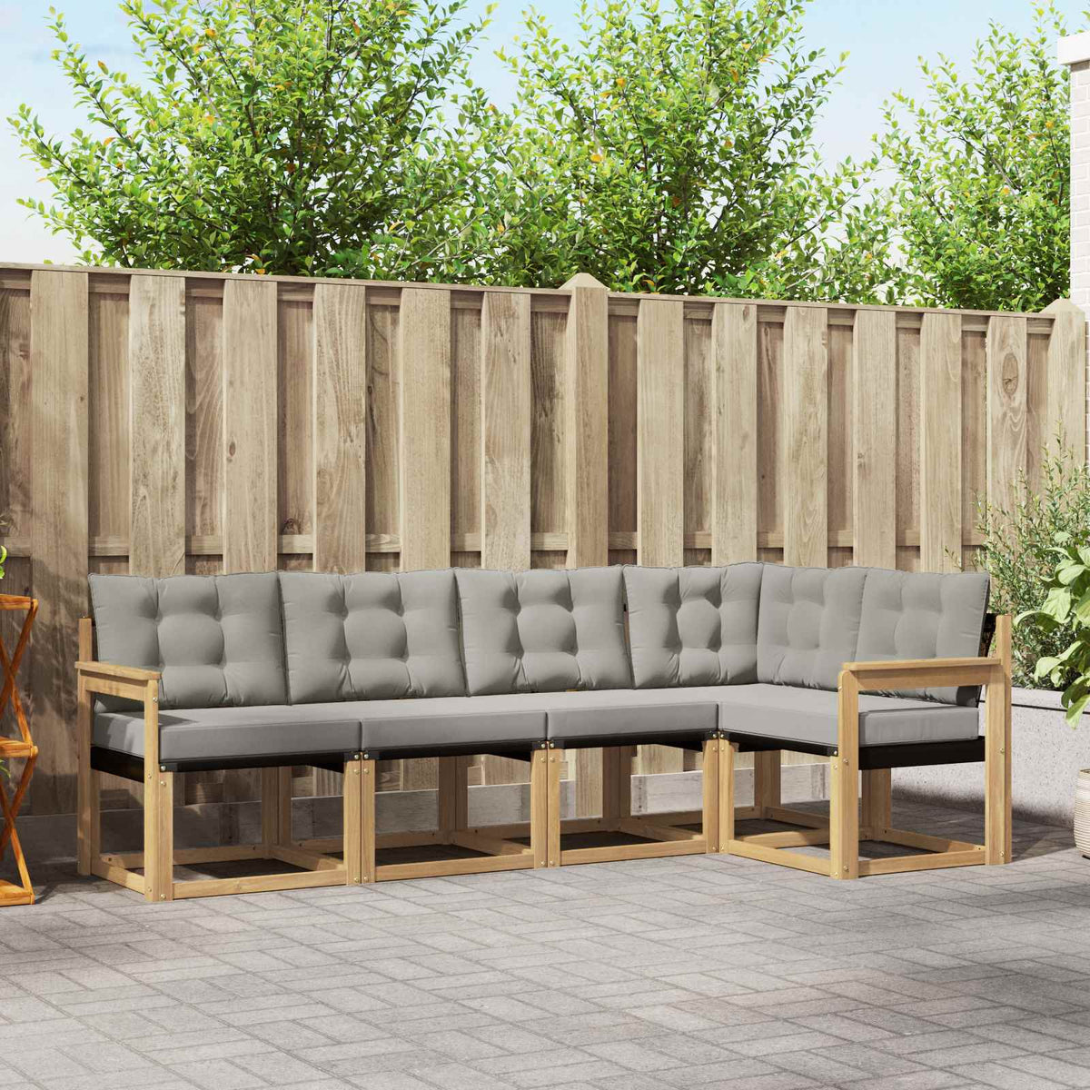 Buiten bankenset met kussen 5 pcs Wit en Lichtgrijs is nu te koop bij PeponiXL, paradijselijk wonen!