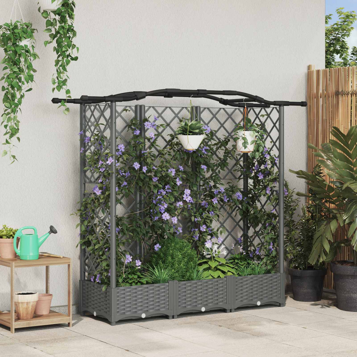 Verhoogd Bed met Trellis en Dak Lichtgrijs 163 x 40 x 126 cm PP is nu te koop bij PeponiXL, paradijselijk wonen!