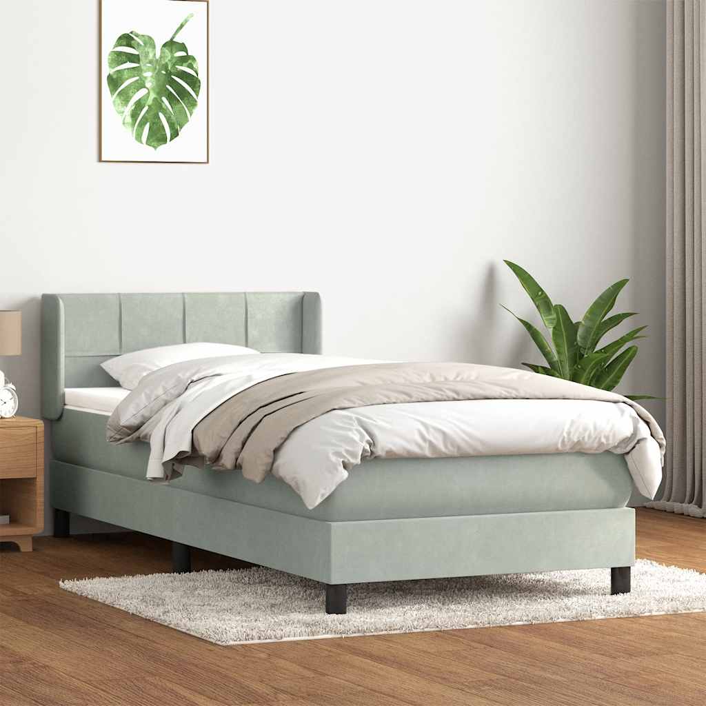 Boxspring met matras fluweel lichtgrijs 80x210 cm is nu te koop bij PeponiXL, paradijselijk wonen!