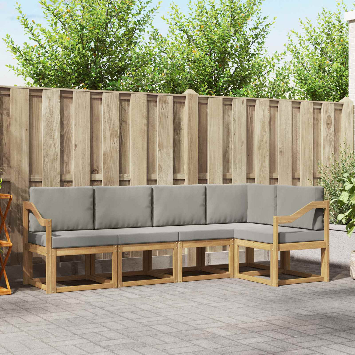 Buiten bankenset met kussen 5 pcs Wit en Lichtgrijs is nu te koop bij PeponiXL, paradijselijk wonen!