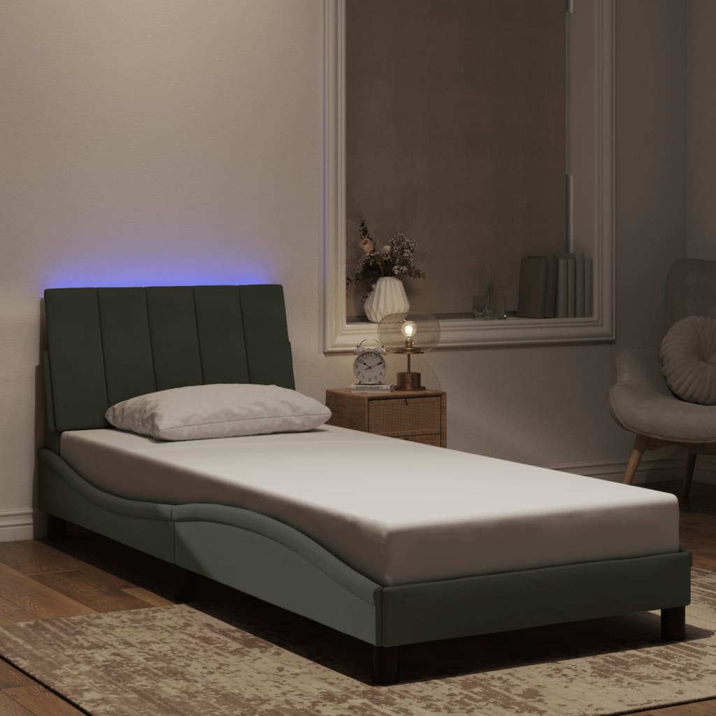 Bedframe met LED zonder matras "Hanko" fluweel lichtgrijs 80x200 cm is nu te koop bij PeponiXL, paradijselijk wonen!