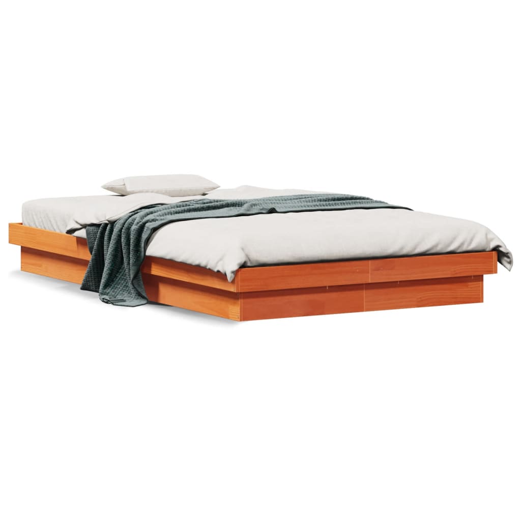 Bedframe met LED massief grenenhout wasbruin 135x190 cm is nu te koop bij PeponiXL, paradijselijk wonen!